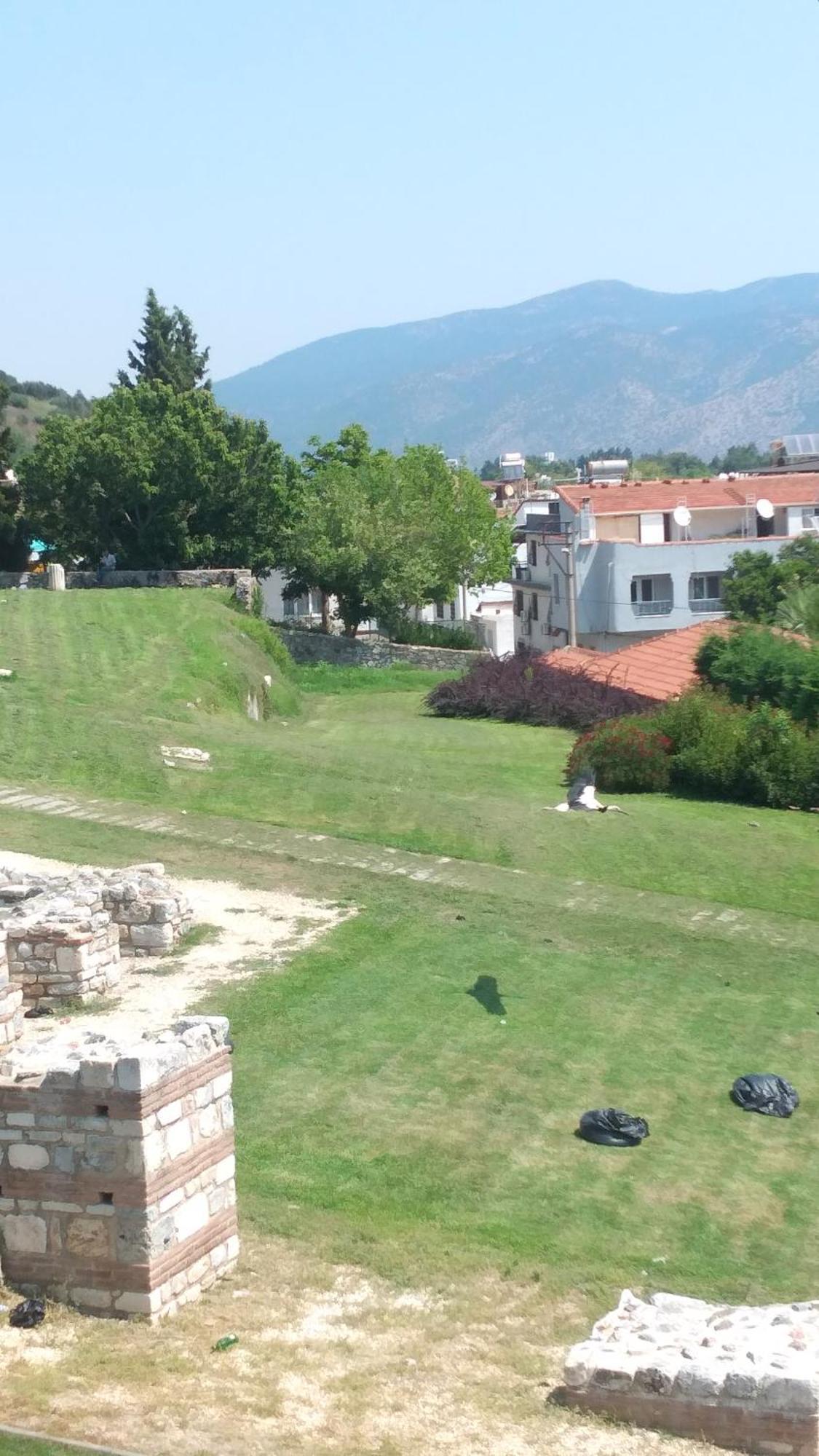 Ephesus Selcuk Castle View Suites ภายนอก รูปภาพ