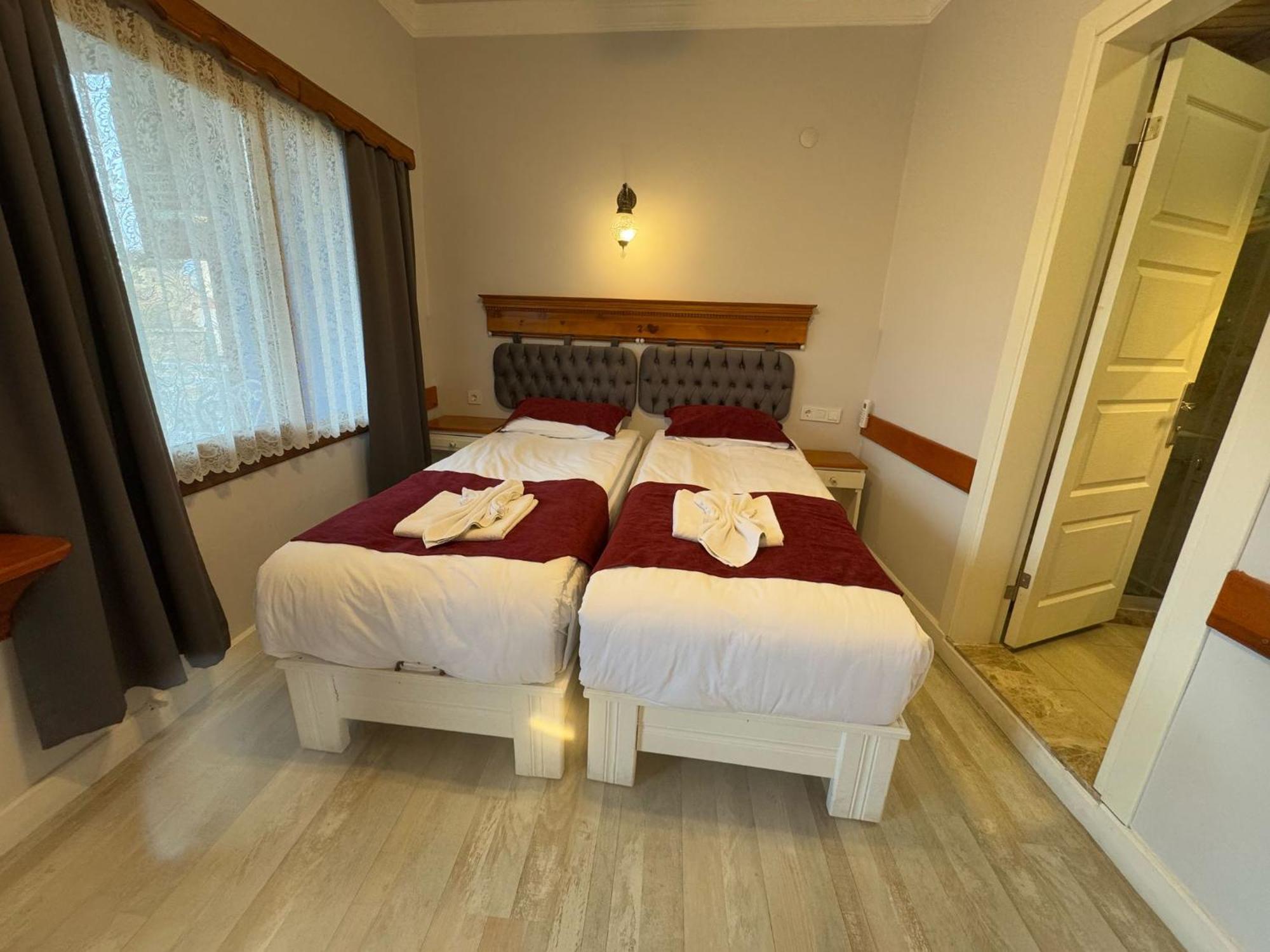 Ephesus Selcuk Castle View Suites ภายนอก รูปภาพ