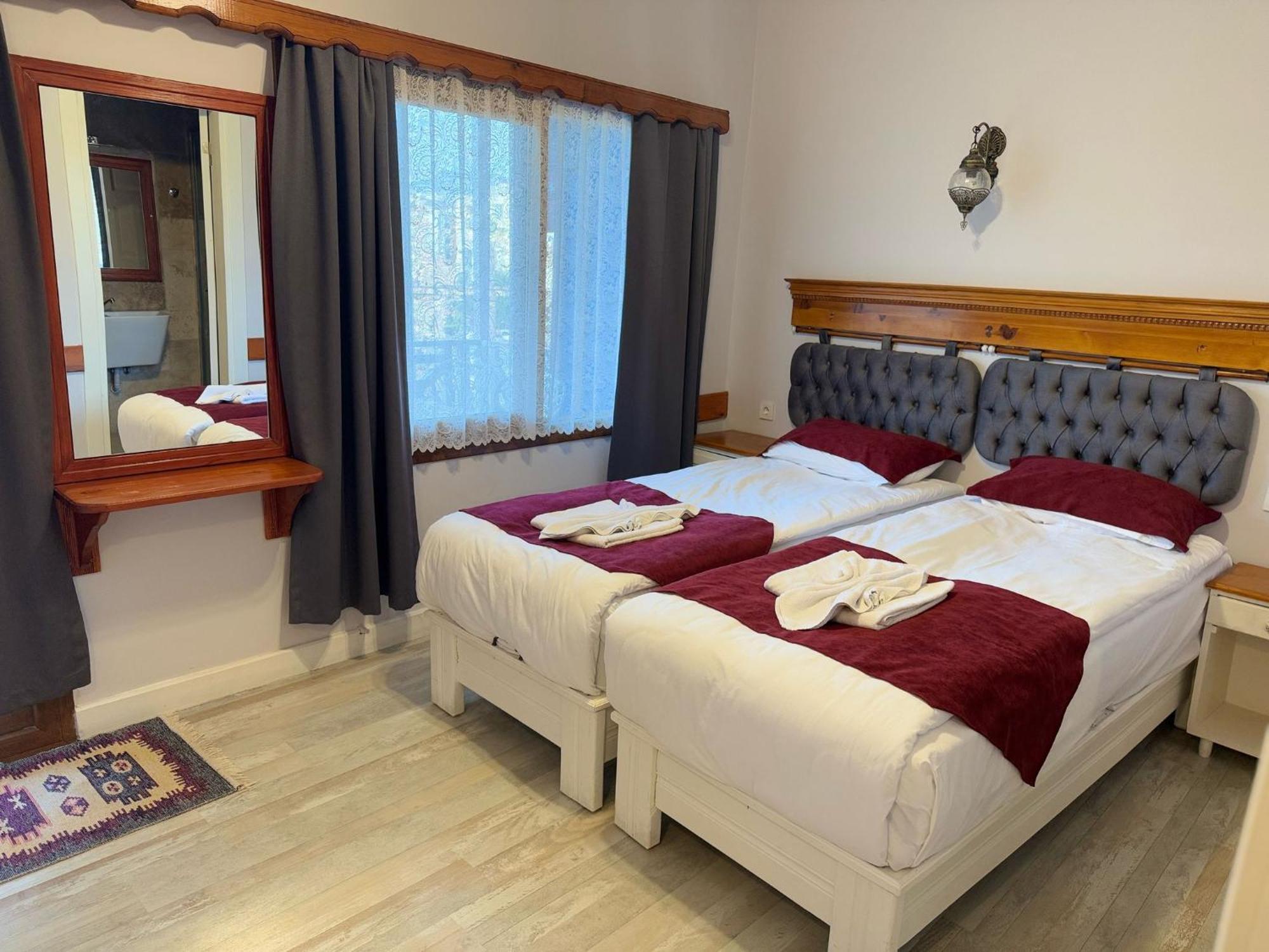 Ephesus Selcuk Castle View Suites ภายนอก รูปภาพ